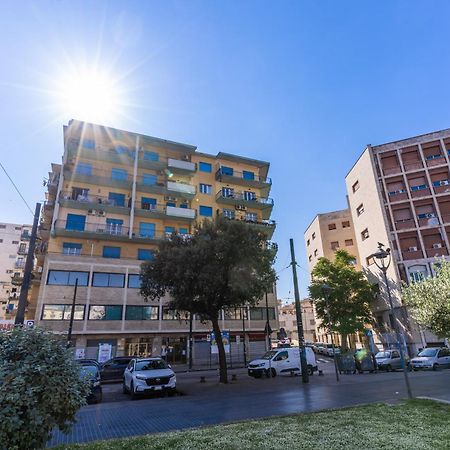 National Square Napoli Hotel Exterior photo