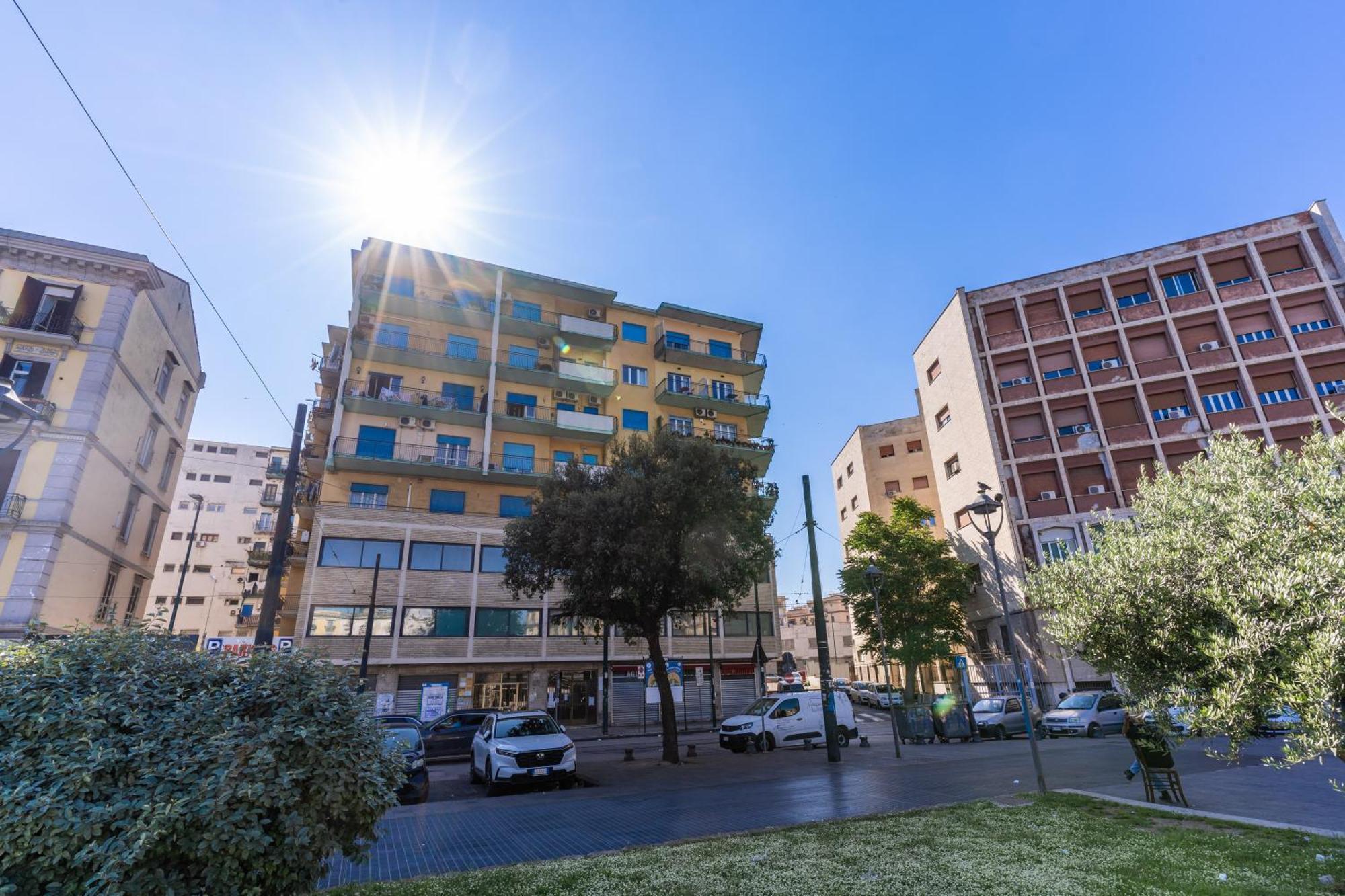 National Square Napoli Hotel Exterior photo