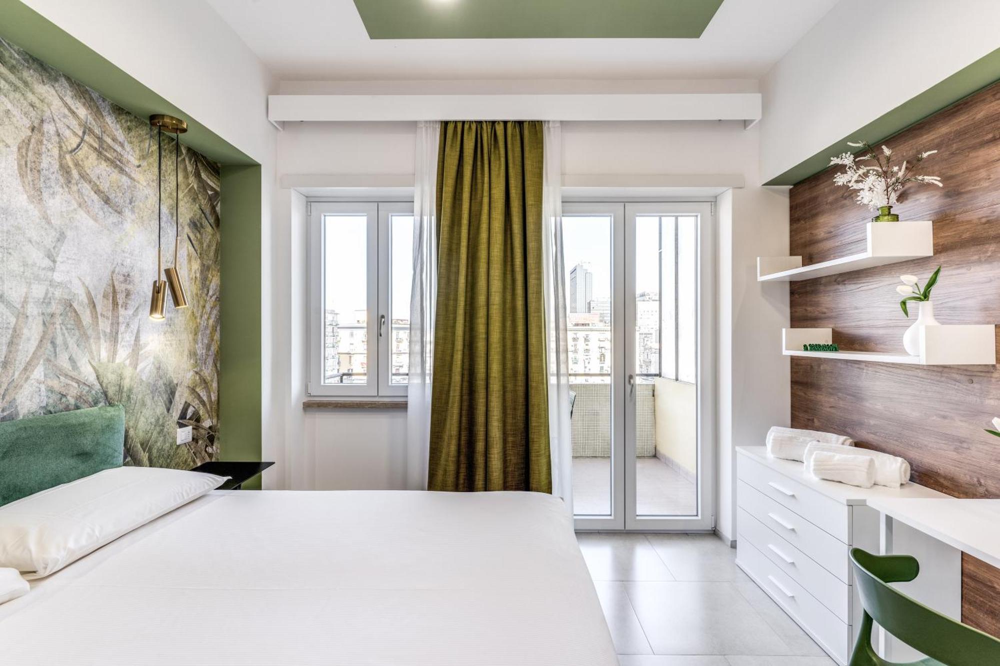 National Square Napoli Hotel Exterior photo