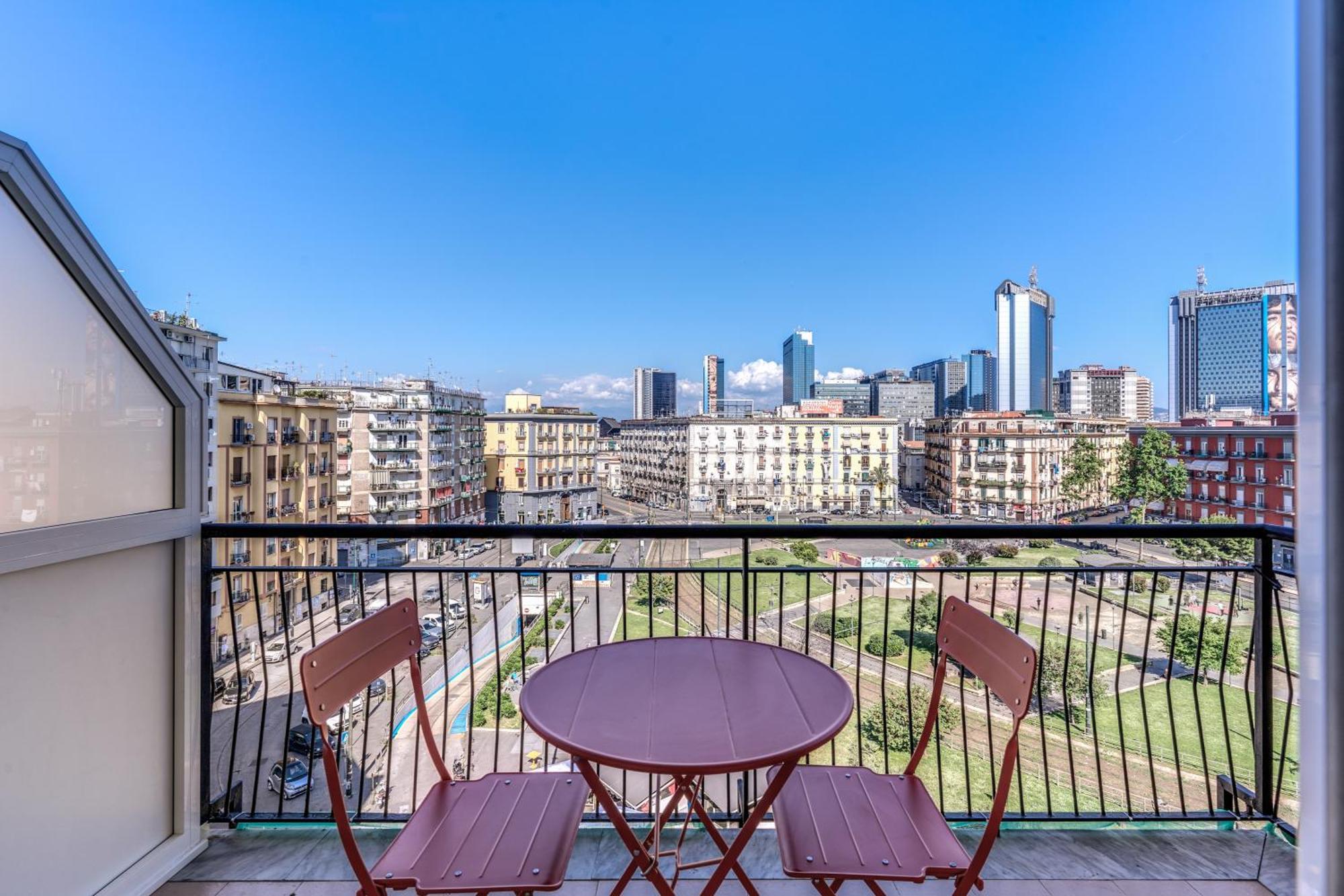 National Square Napoli Hotel Exterior photo